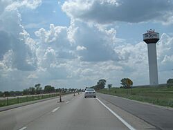 De Soto water tower along Interstate 80