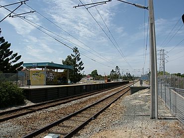 Lathlain Train Station, Western Australia.jpg