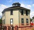 Octagan House