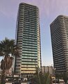 Oran, Mobilar