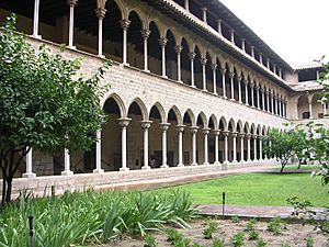 Pedralbes cloister