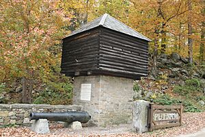 Putnam Memorial State Park - entry gate
