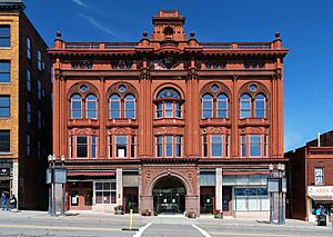 Smith Opera House