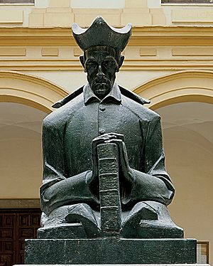 Suárez estatua