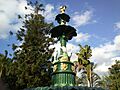 Water fountain in Queens Park - panoramio