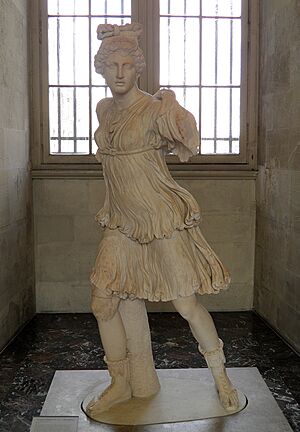 Artemis (Diana) from the "Rospigliosi type", Roman copy of the 1st–2nd centuries AD after a Hellenistic original, Louvre Museum (7462739810)