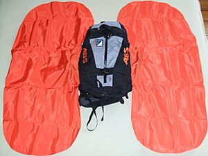 Avalanche-airbag-system-02