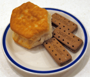 Biscuits - American and British (cropped)