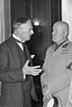 Bundesarchiv Bild 183-R99302, Münchener Abkommen, Chamberlain mit Mussolini