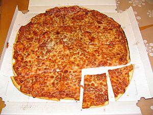 Chicago thin crust pizza