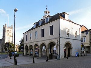 Dursley Market House (geograph 2838109).jpg