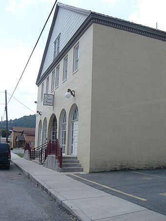 Pocahontas Opera House.jpg