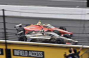 Rosenqvist passes Malukas at 2026 Indy 500