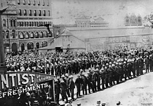 StateLibQld 1 15542 Demonstration in Albert Square during the 1912 General Strike, Brisbane