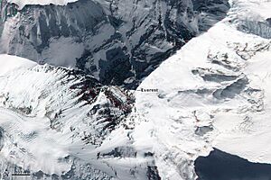 The World’s Tallest Mountain (15473492788)