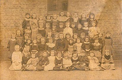 Victorian school class (13889419812)