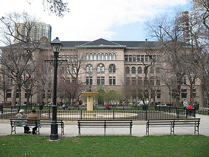 Washington Square Park & Newberry Library