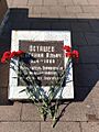 Памятная доска в городском парке г. Электроугли руководителю Управления космодрома Байконур - Осташеву Е.И.