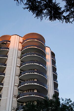 485 Huron Street by Uno Prii (1966) in 2011, Toronto
