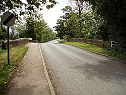 Cropredy Bridge, towards Williamscot - geograph.org.uk - 435029