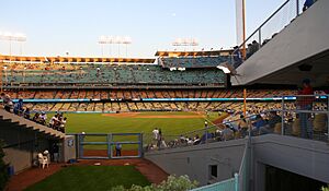 Dodger Stadium from bullpen