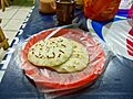 Dos Pupusas en El Salvador