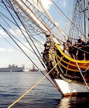 HMS Rose - 2000 figurehead 51735470 c552e1fe59