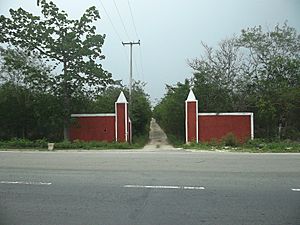 Entrance to Hacienda Katanchel
