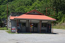 Restaurant at the junction of Kentucky Routes 7 and 550, east of Hueysville