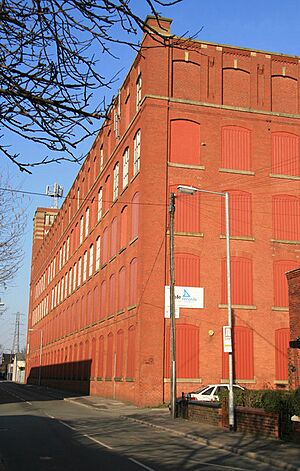 Malta Mill, Middleton - geograph.org.uk - 696711