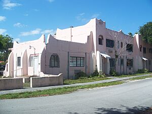 Miami Springs FL Osceola Apartment Hotel01