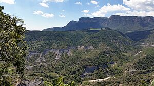 Morrons-de-Guel-desde-roda.isabena