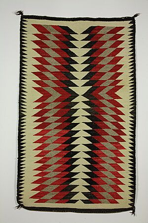 Navajo Germantown Rug 2008.008.001