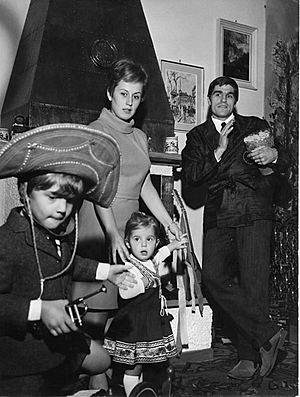 Nino Benvenuti with family