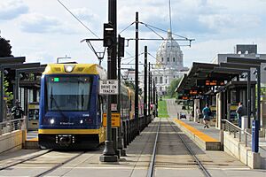 St. Paul Metro Green Line with MN State Capitol