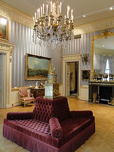 The Wallace Collection - Dining Room