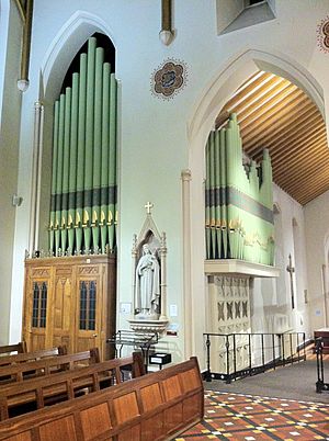 The organ in St. Barnabas Cathedral, Nottingham
