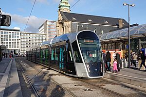 Tram in Luxemburg stad in 2021 9