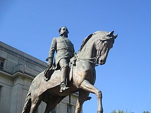 Wade Hampton equestrian statue, Columbia, SC IMG 4747