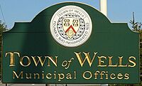 Wells maine municipal offices sign 2006