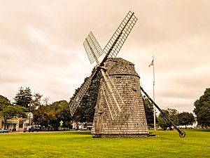 Windmill at Watermill, Southampton NY 20180914 080131