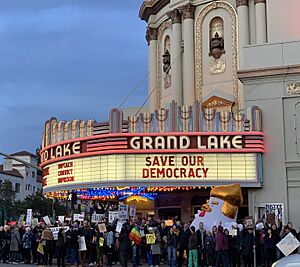 Impeachment Eve Rally - Oakland, CA (49235816471)