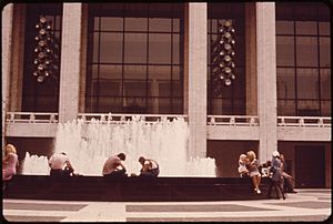 LINCOLN CENTER PLAZA IS ENCLOSED BY TWO THEATERS, AN OPERA HOUSE AND A CONCERT HALL. BOUNDING THE CENTER ARE 62ND AND... - NARA - 551636