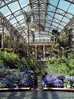 Longwood-east-conservatory