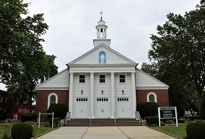 St. Vincent de Paul Syro-Malankara Catholic Cathedral 01