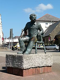 Statue of Dylan Thomas, Swansea