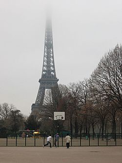 Street basketball Paris