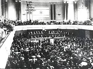 THEODOR HERZL AT THE FIRST OR SECOND ZIONIST CONGRESS IN BASEL IN 1897-98. תאודור הרצל בקונגרס הציוני הראשון או השני - שנת 1897-1898.