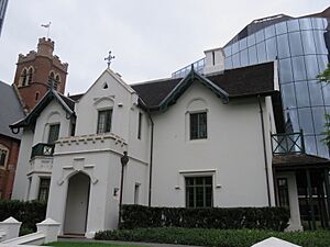 The Deanery, Perth, March 2022 03