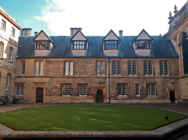 Trinity College, East Range 2013-09-20 09-42-08